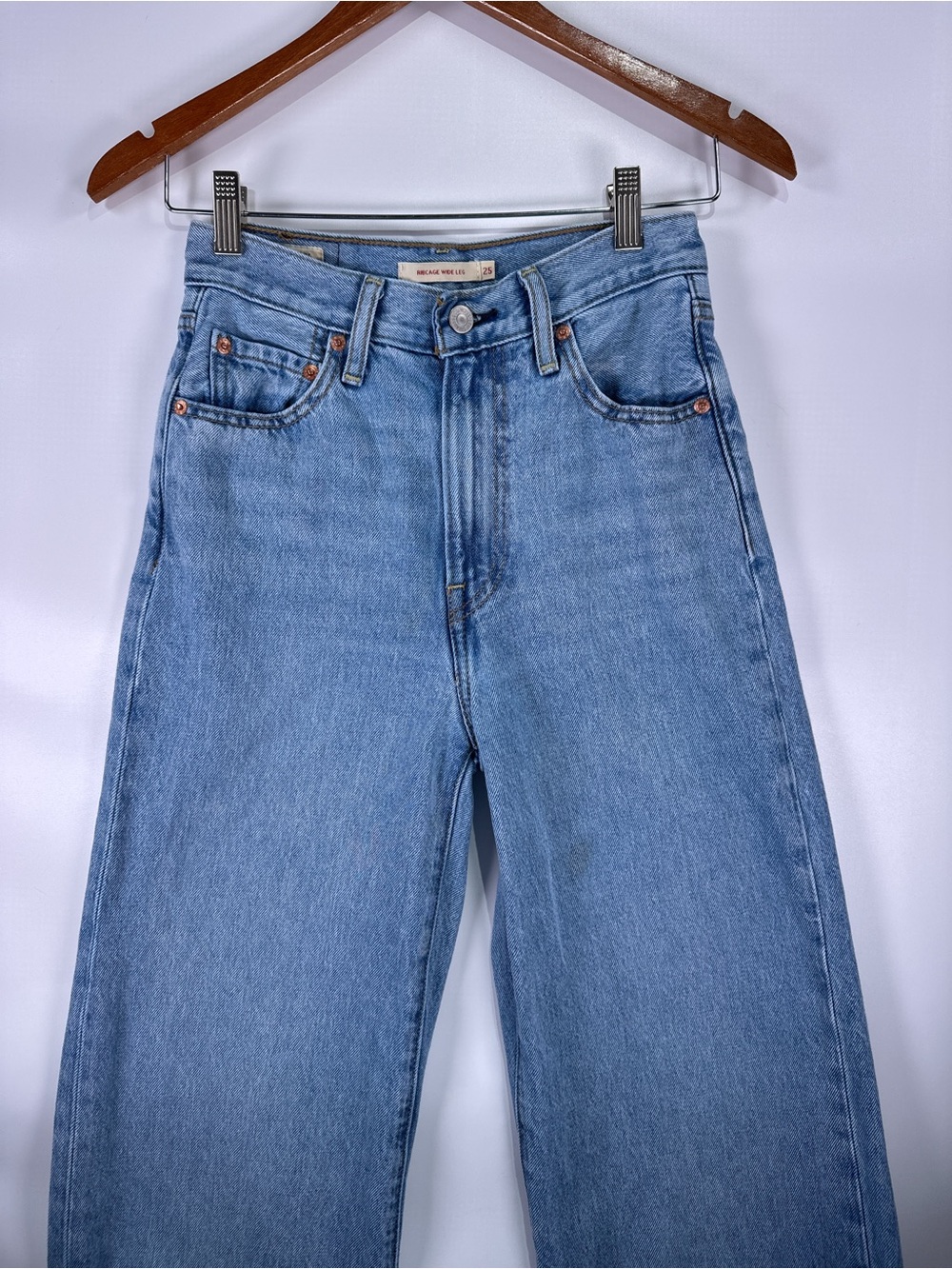 Levi's Premium Ribcage Wide Leg Jeans Raw Hem 100% Cotton Blue Size 25 - Picture 3 of 15